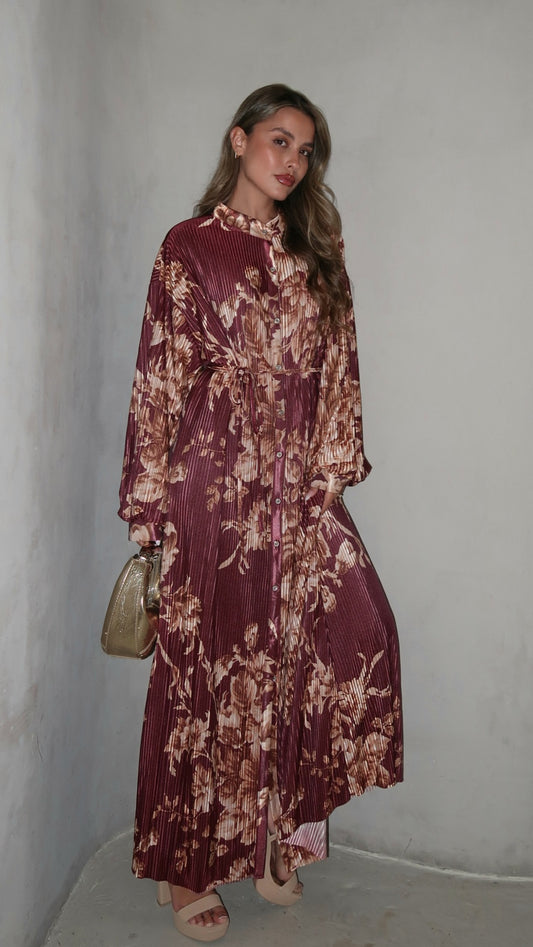 שמלת פליסה כפתורים קארן | בורדו