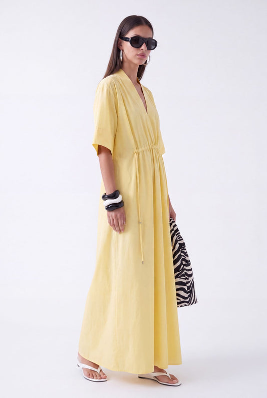 AURELIA CINCHED MIDI DRESS - צהוב