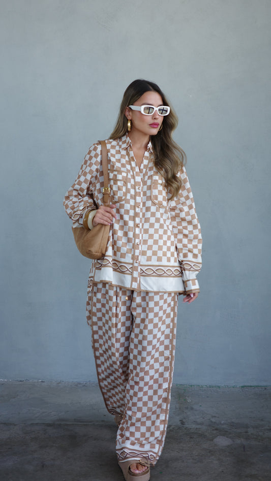 חליפת מכנס ברבדוס משבצות | בז/חום