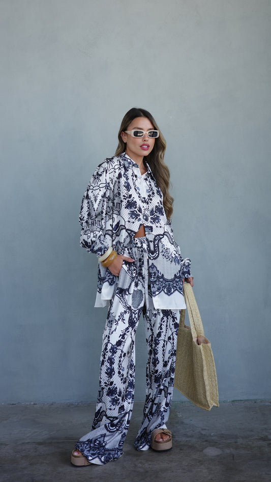 חליפת מכנס סנטה קתרינה | לבן/אפור