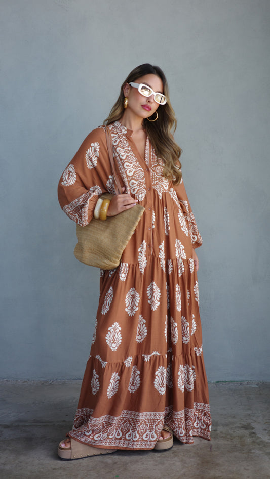 גלביה קומות כפתורים אריקה | חום