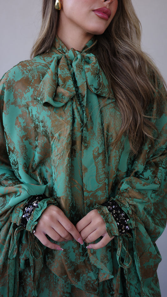 שמלת אוברסייז מעוגלת עניבה גוצי | ירוק