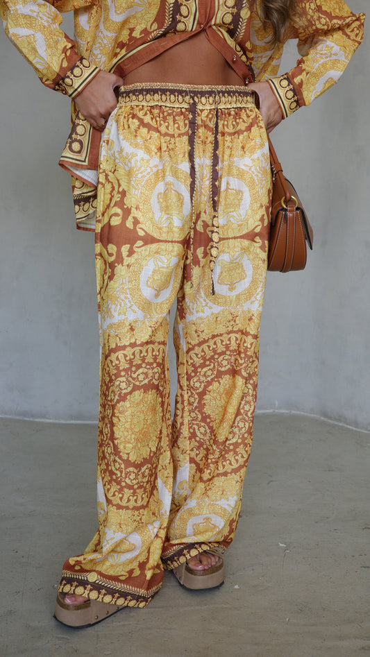 חליפת מכנס מלבורן | חמרה/צהוב