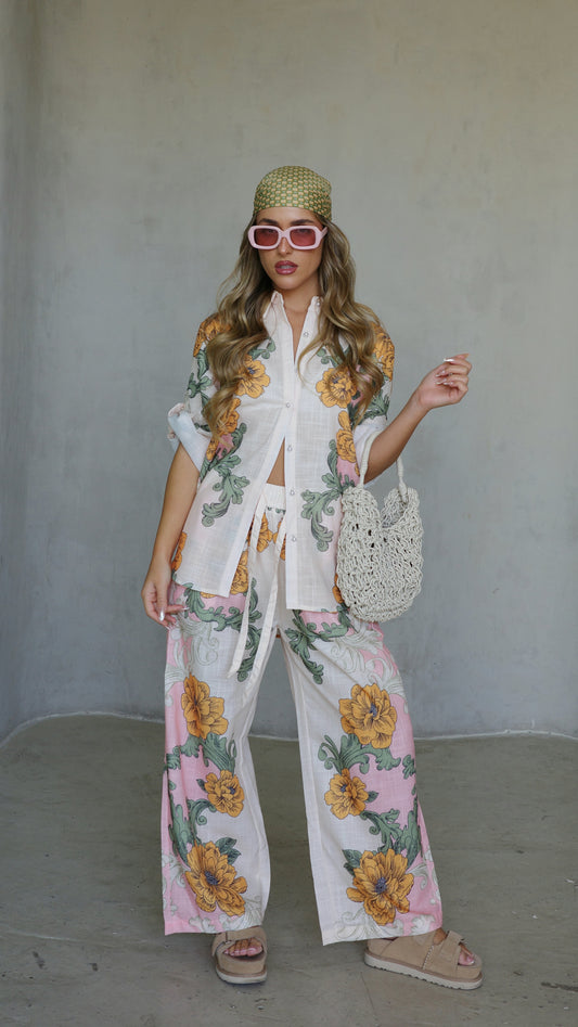 חליפת מכנס קנקון | לבן/ורוד