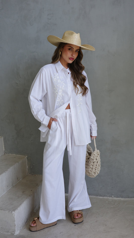 חליפת מכנס משולבת רקמה וחרוזים | לבן