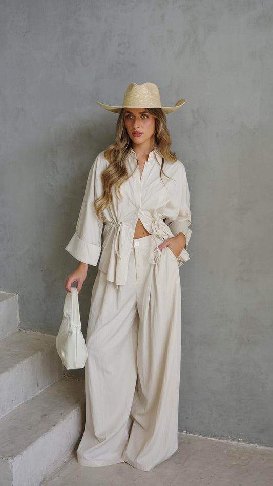 חליפת מכנס גומי כיווץ מקארתי | בז