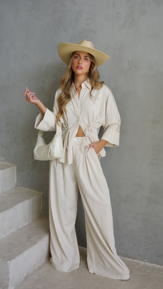 חליפת מכנס גומי כיווץ מקארתי | בז