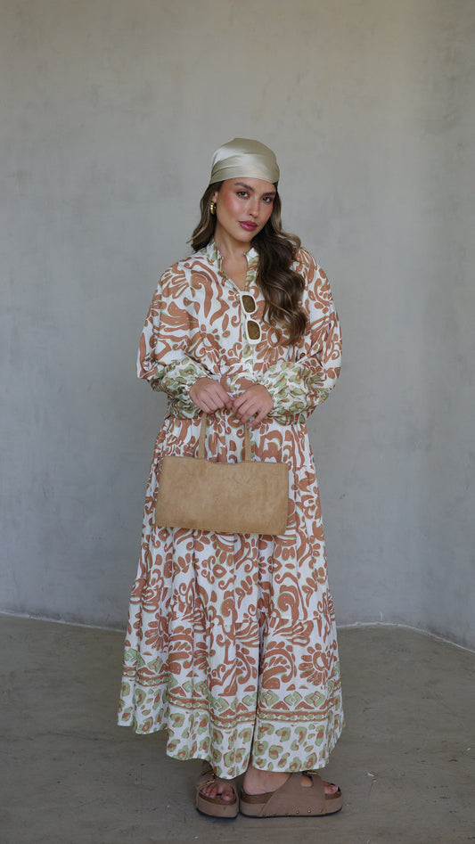 גלביה קומות כפתורים חגורה דיאנדרה | שמנת/חום