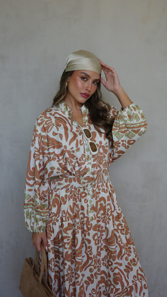 גלביה קומות כפתורים חגורה דיאנדרה | שמנת/חום