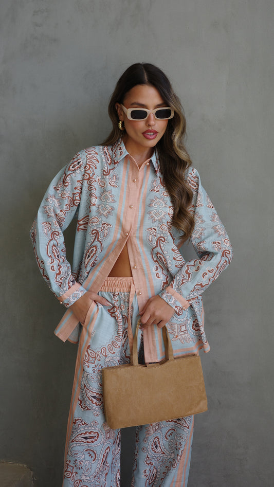 חליפת מכנס לטיסיה | תכלת/אפרסק