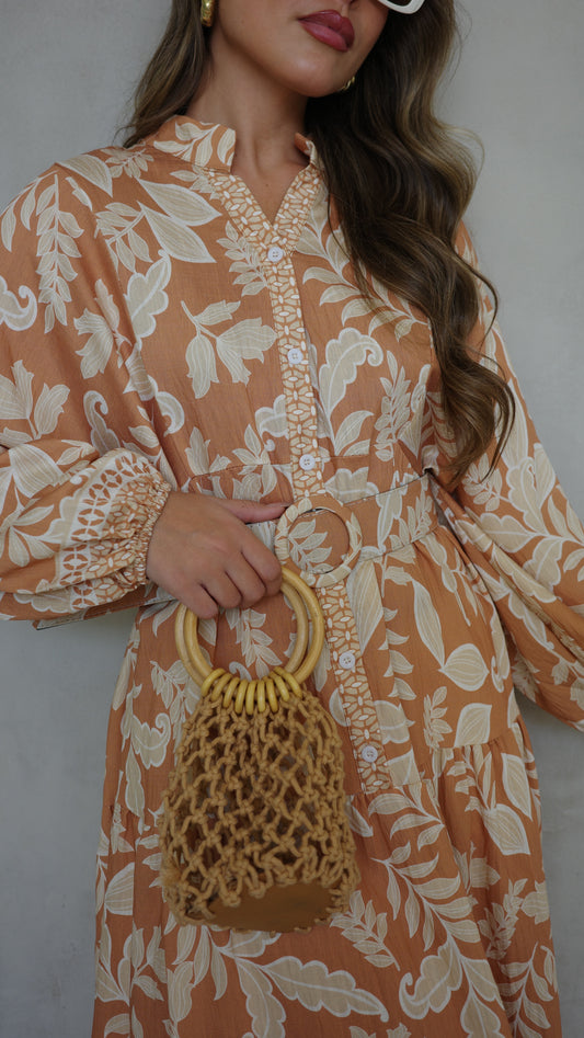 גלביה קומות כפתורים חגורה אמנואל | חום/בז