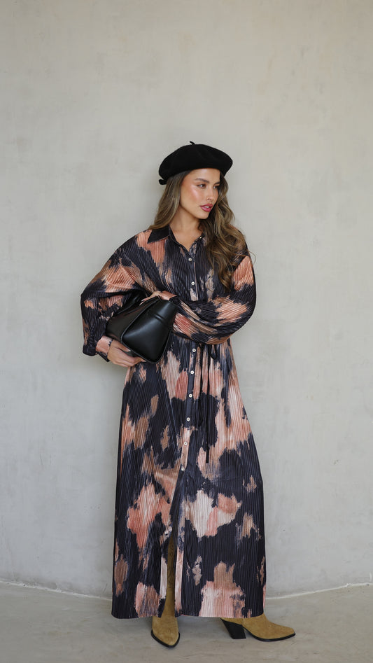 שמלת פליסה כפתורים אבלין | שחור