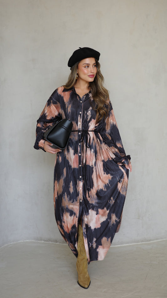 שמלת פליסה כפתורים אבלין | שחור