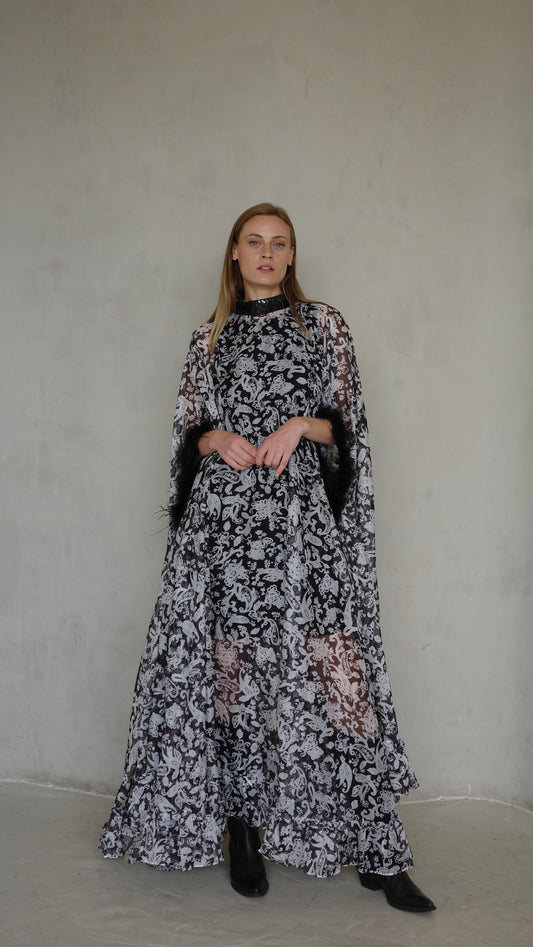 שמלת אוברסייז שיפון מעוגלת | שחור