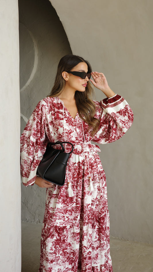 גלביה קומות פונפונים אוריה | לבן/בורדו