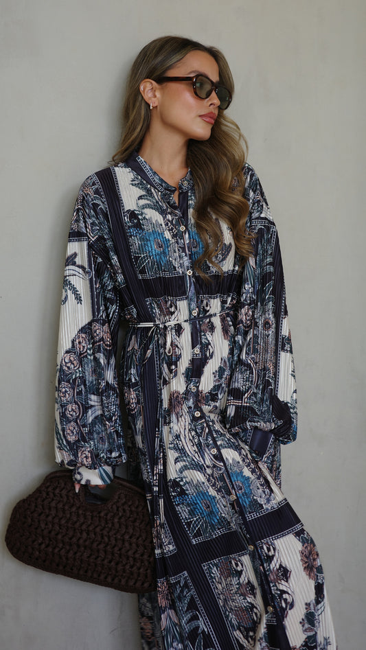 שמלת פליסה כפתורים קארן | שמנת/כחול