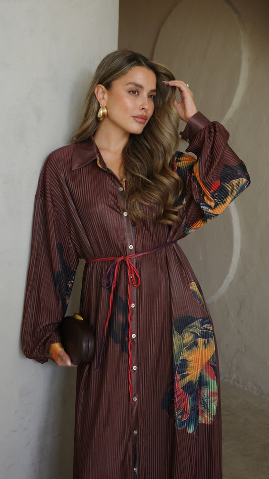 שמלת פליסה כפתורים קארן | חום