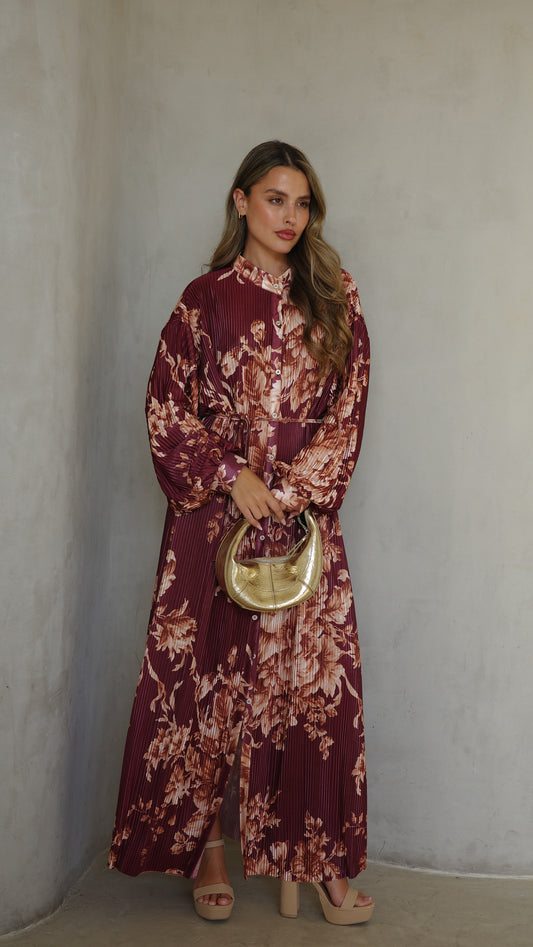 שמלת פליסה כפתורים קארן | בורדו