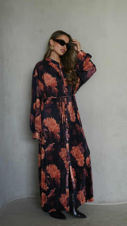 שמלת פליסה כפתורים קארן | שחור/כתום