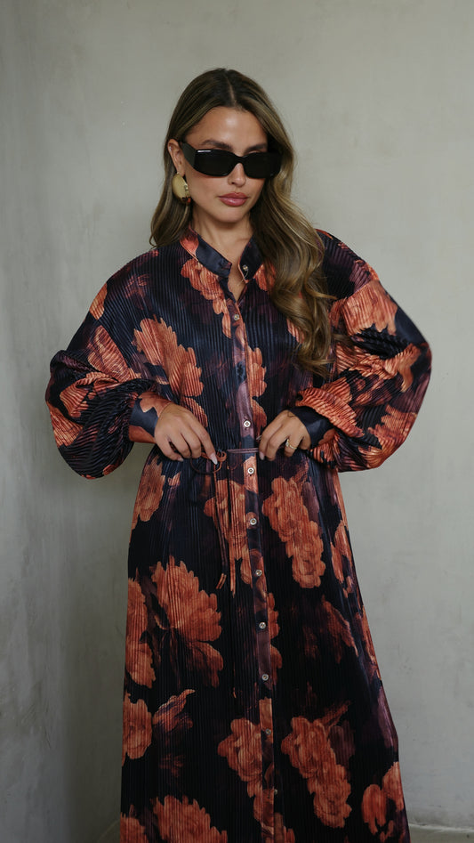 שמלת פליסה כפתורים קארן | שחור/כתום