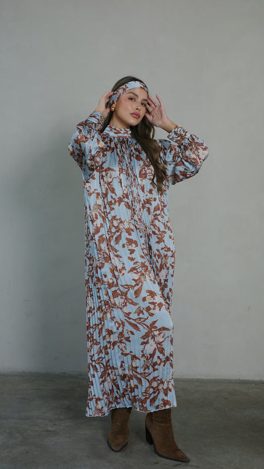 שמלת מידי פליסה קנדרה | תכלת/חום