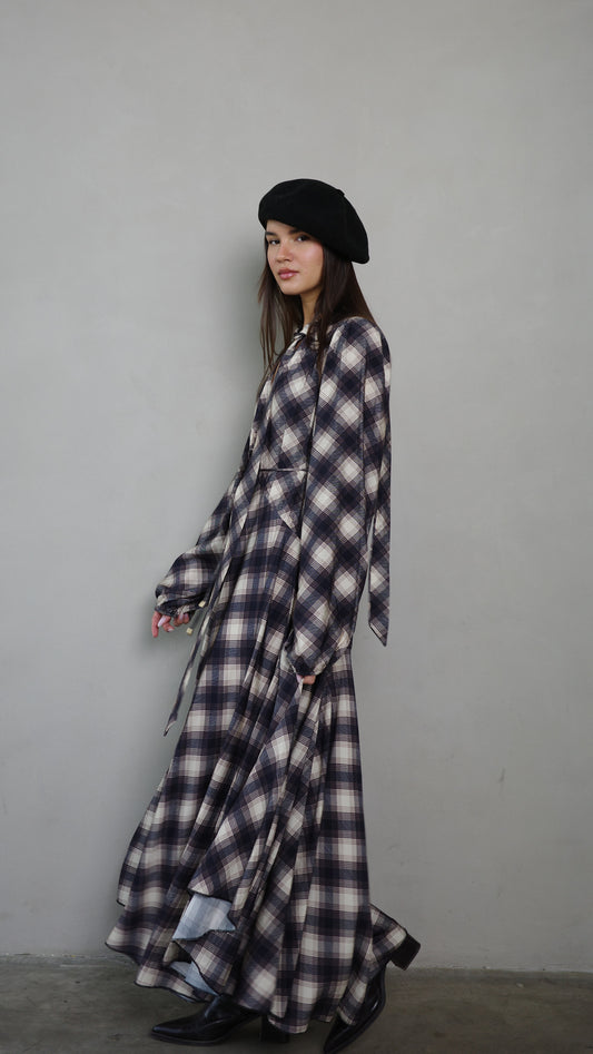 שמלת קלוש עניבה קארינה משבצות | בז/אפור