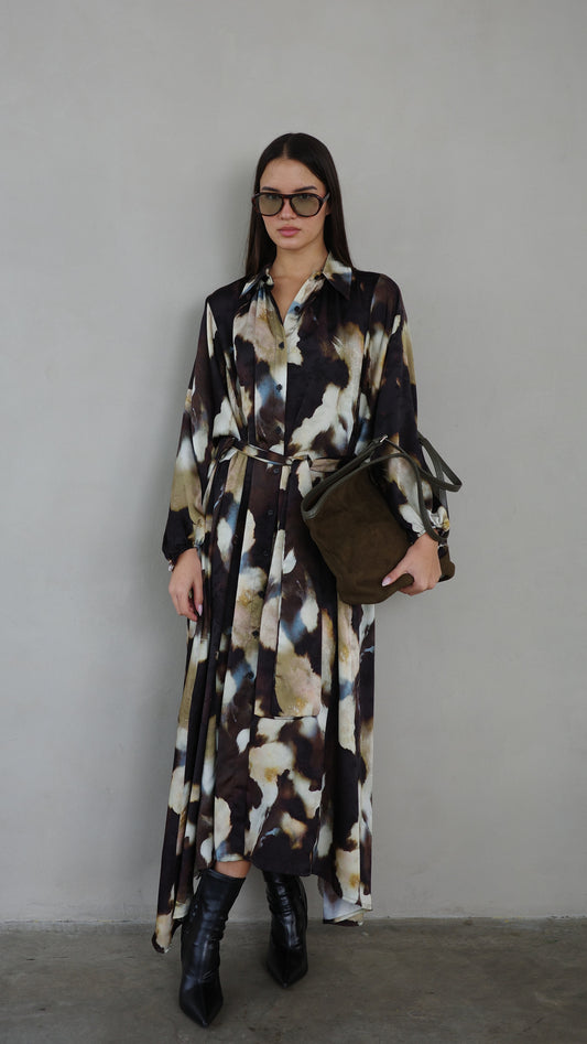 שמלת מקסי אוברסייז כפתורים ניקולה | חום/בז