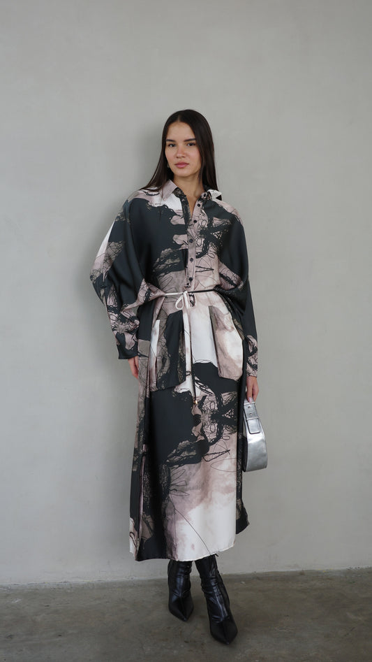 שמלת מקסי אוברסייז עטלף הילטון | שחור/בז