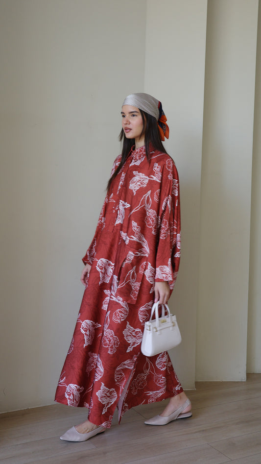 שמלת אוברסיז עטלף כריסטינה | חמרה