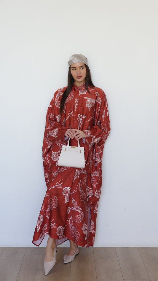 שמלת אוברסיז עטלף כריסטינה | חמרה