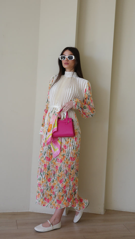 שמלת מידי פליסה קנדרה | שמנת