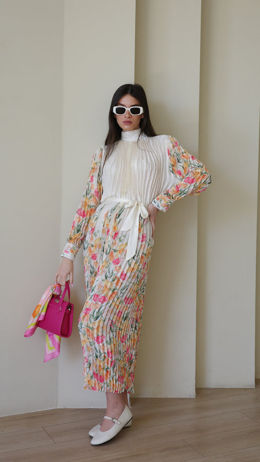 שמלת מידי פליסה קנדרה | שמנת