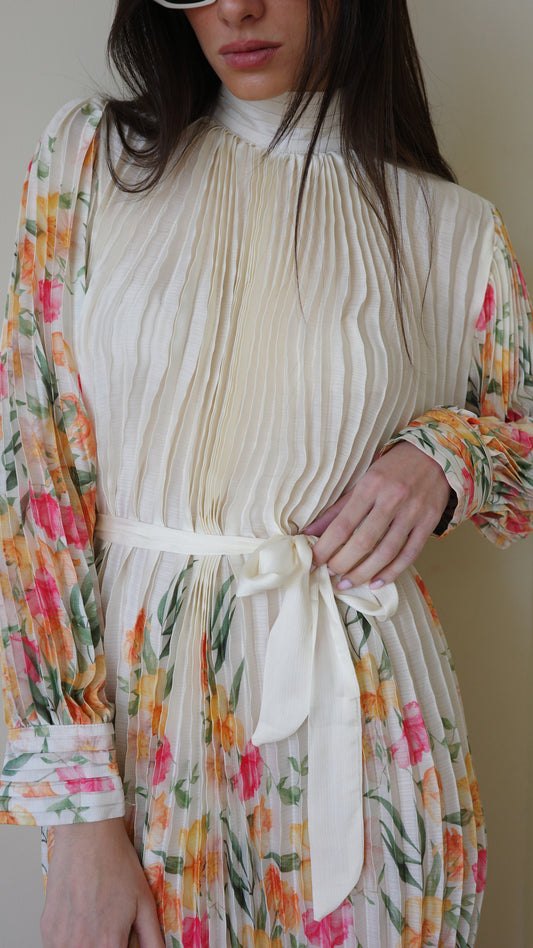 שמלת מידי פליסה קנדרה | שמנת