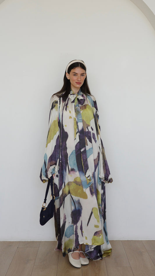 שמלת מקסי אוברסייז עניבה דונטלה | שמנת/ירוק