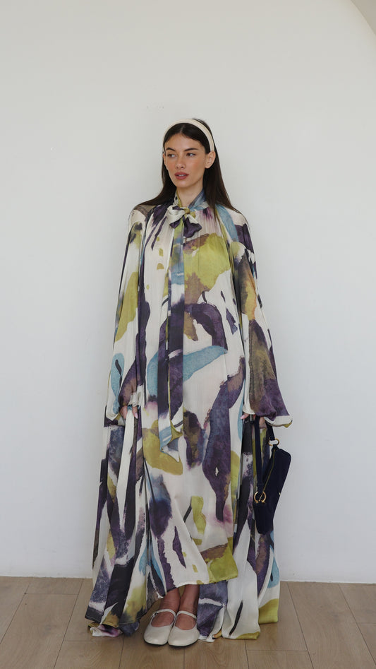 שמלת מקסי אוברסייז עניבה דונטלה | שמנת/ירוק