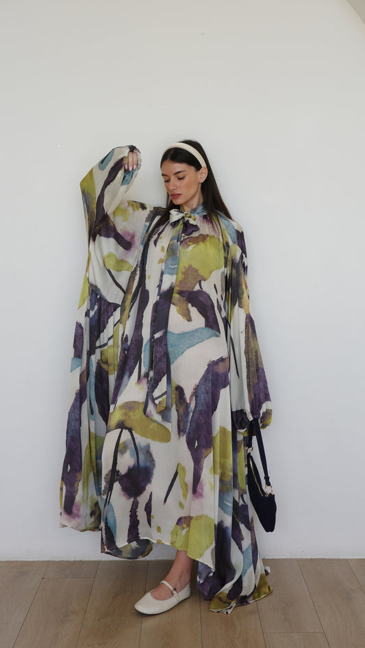 שמלת מקסי אוברסייז עניבה דונטלה | שמנת/ירוק