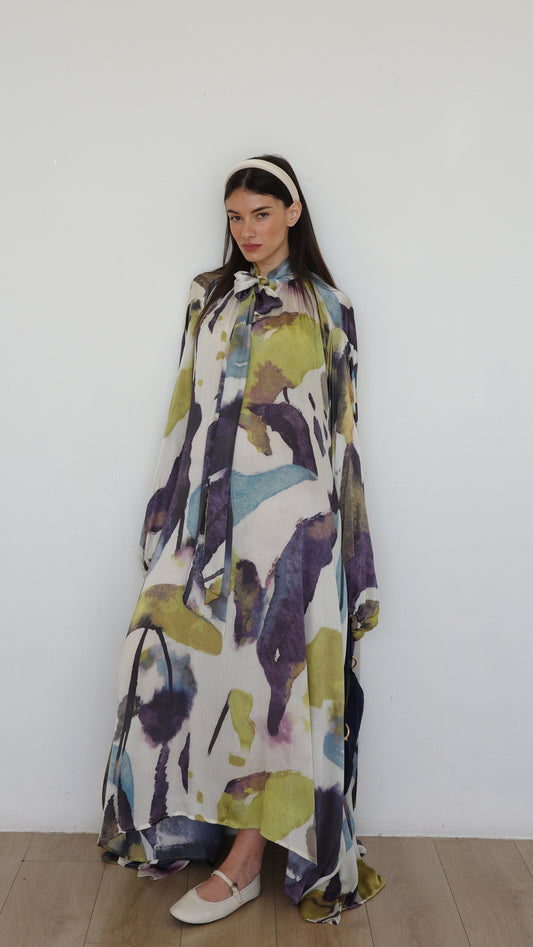 שמלת מקסי אוברסייז עניבה דונטלה | שמנת/ירוק