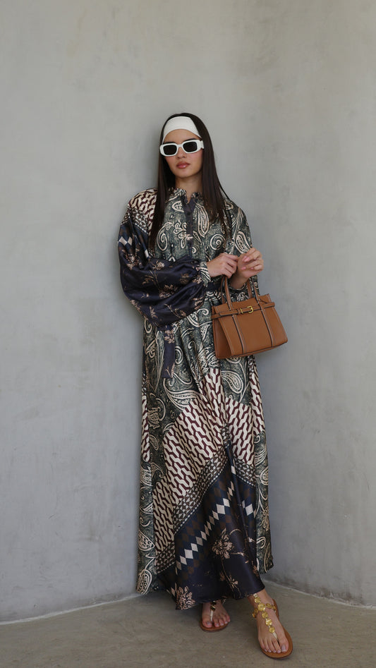 שמלת קלוש אוברסייז כפתורים סידני | ירוק/חום