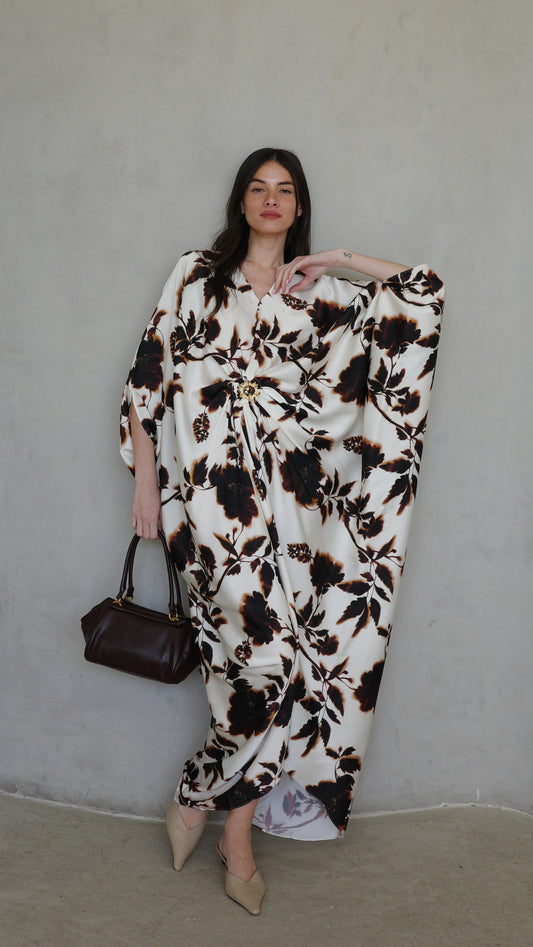 שמלת עטלף כיווצים אבזם פירנצה | בז/חום