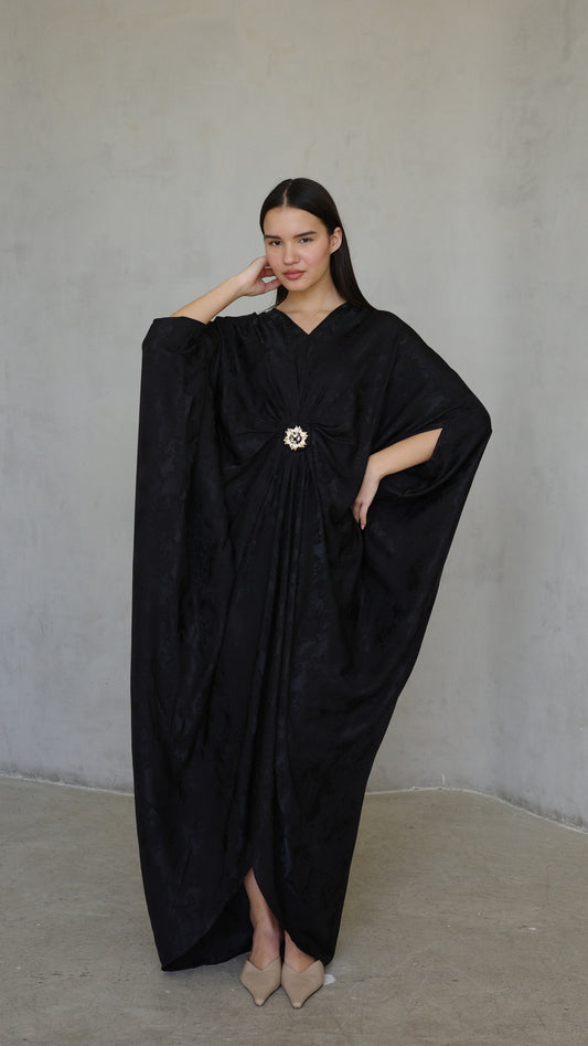 שמלת עטלף כיווצים אבזם פירנצה | שחור