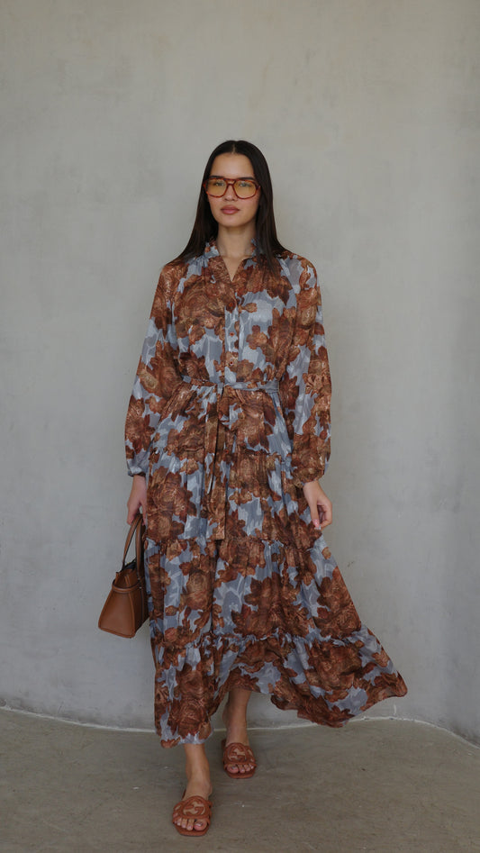 שמלת שיפון קלוש קומות פלווארס נויה | אפור/חום