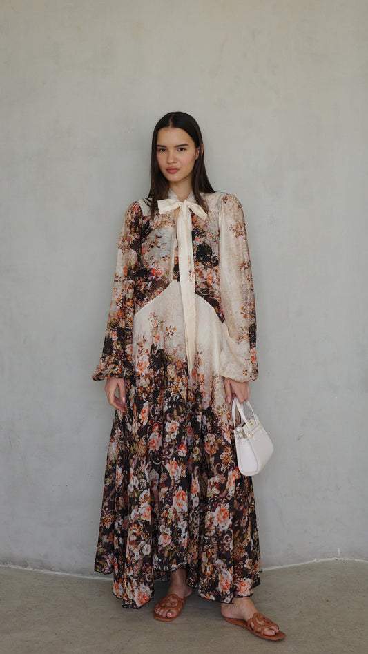 שמלת קלוש עניבה קארינה פרחוני | שמנת