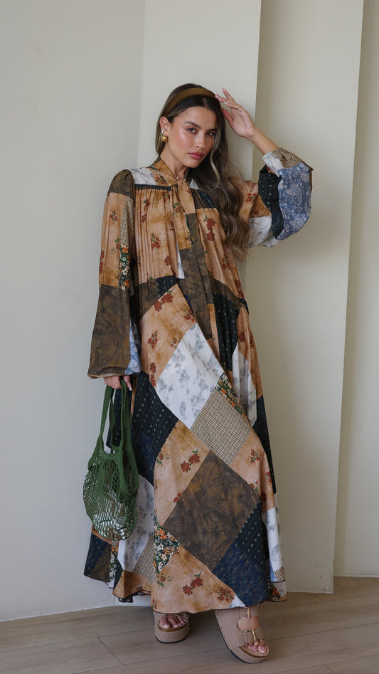 שמלת קלוש עניבה קרולינה | חום
