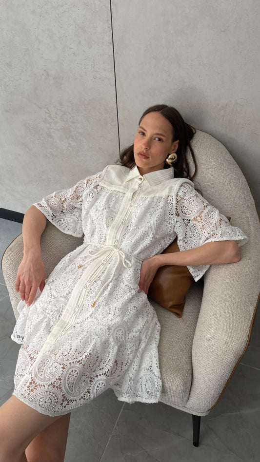 שמלת קרושה גוטיה | לבן
