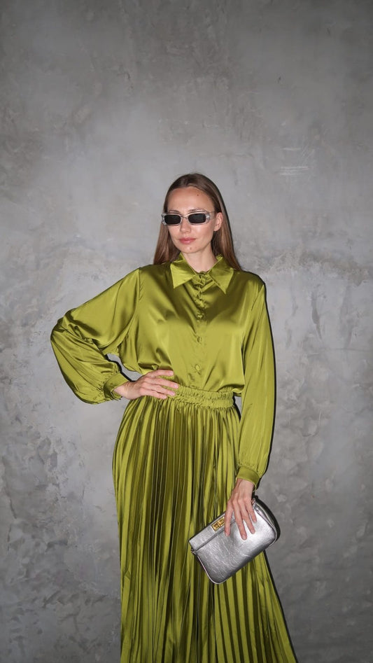 חליפת חצאית פליסה | ירוק