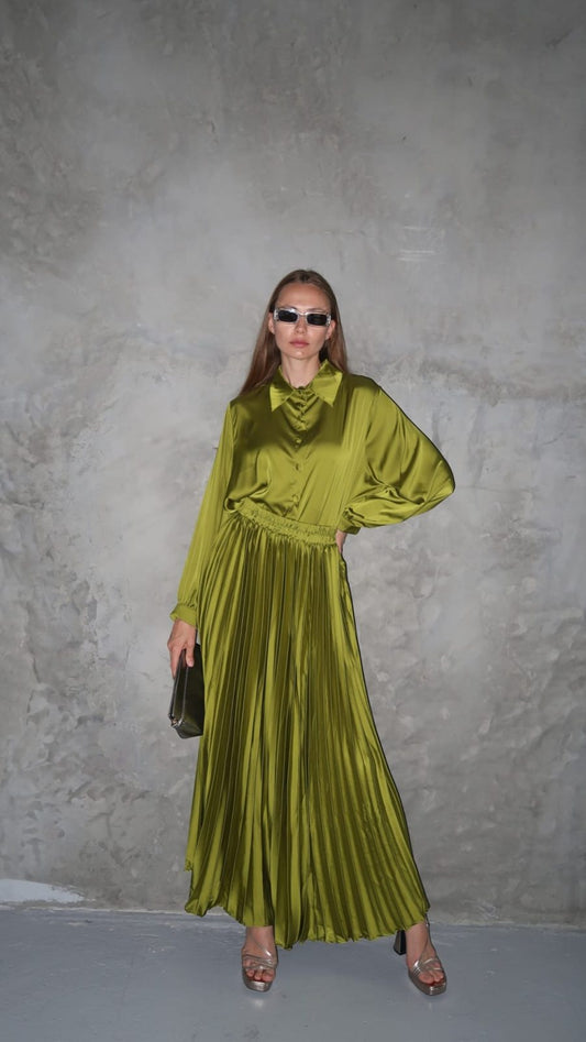 חליפת חצאית פליסה | ירוק