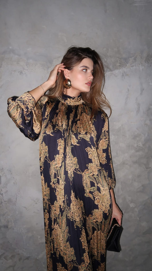 שמלת מידי פליסה קנדרה | שחור/ברונזה