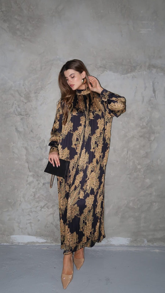 שמלת מידי פליסה קנדרה | שחור/ברונזה