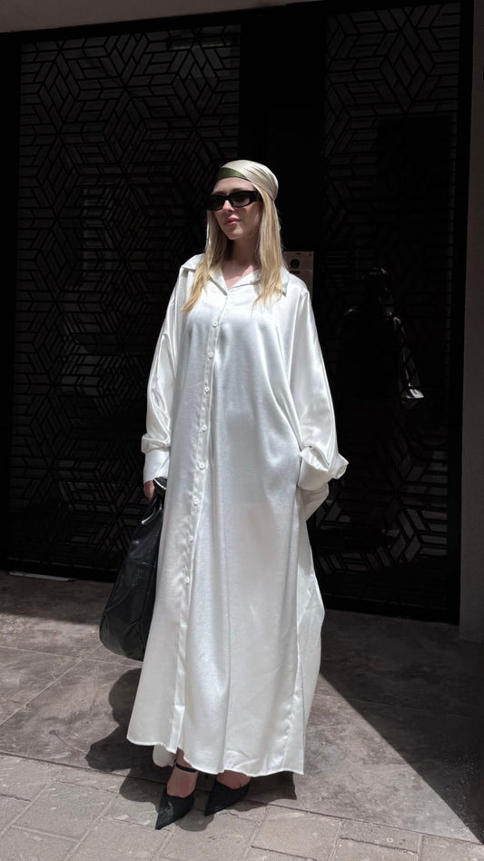 שמלת אוברסייז עטלף קנדל | לבן