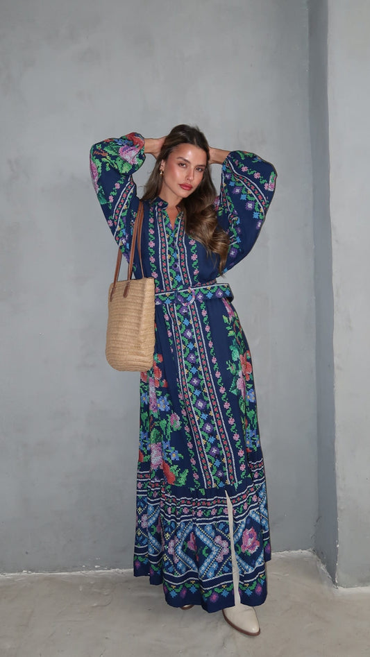 שמלת גלביה חגורה בוורלי | כחול